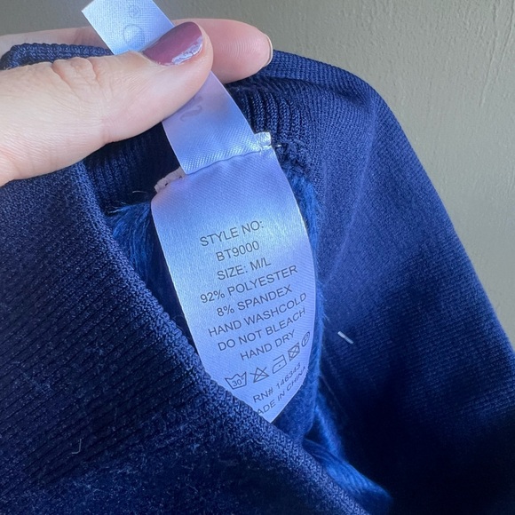 Shosho Body Slimming Plush Leggings NWT - Picture 2 of 5